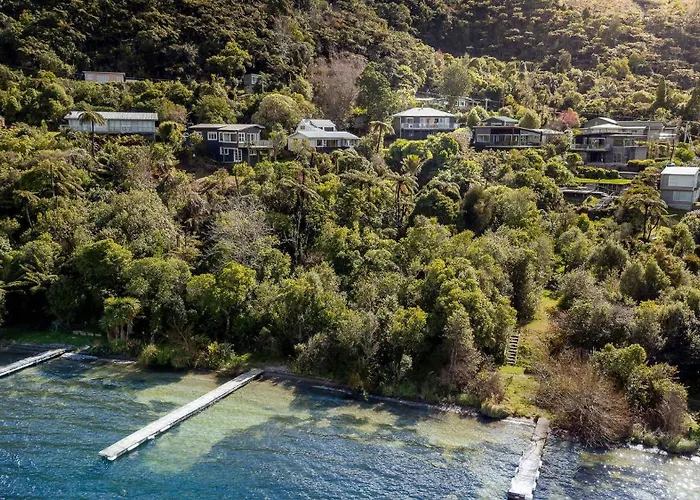 Boat Shed Bay - Stunning Tarawera Views Ferienhaus Rotorua