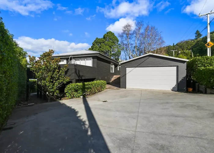 Boat Shed Bay - Stunning Tarawera Views * Rotorua