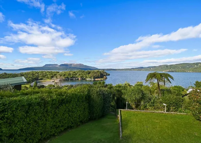 Boat Shed Bay - Stunning Tarawera Views Ferienhaus Rotorua